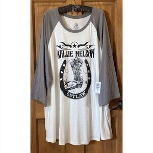 TORRID TEE SHIRT BLOUSE TOP T SHIRT NEW